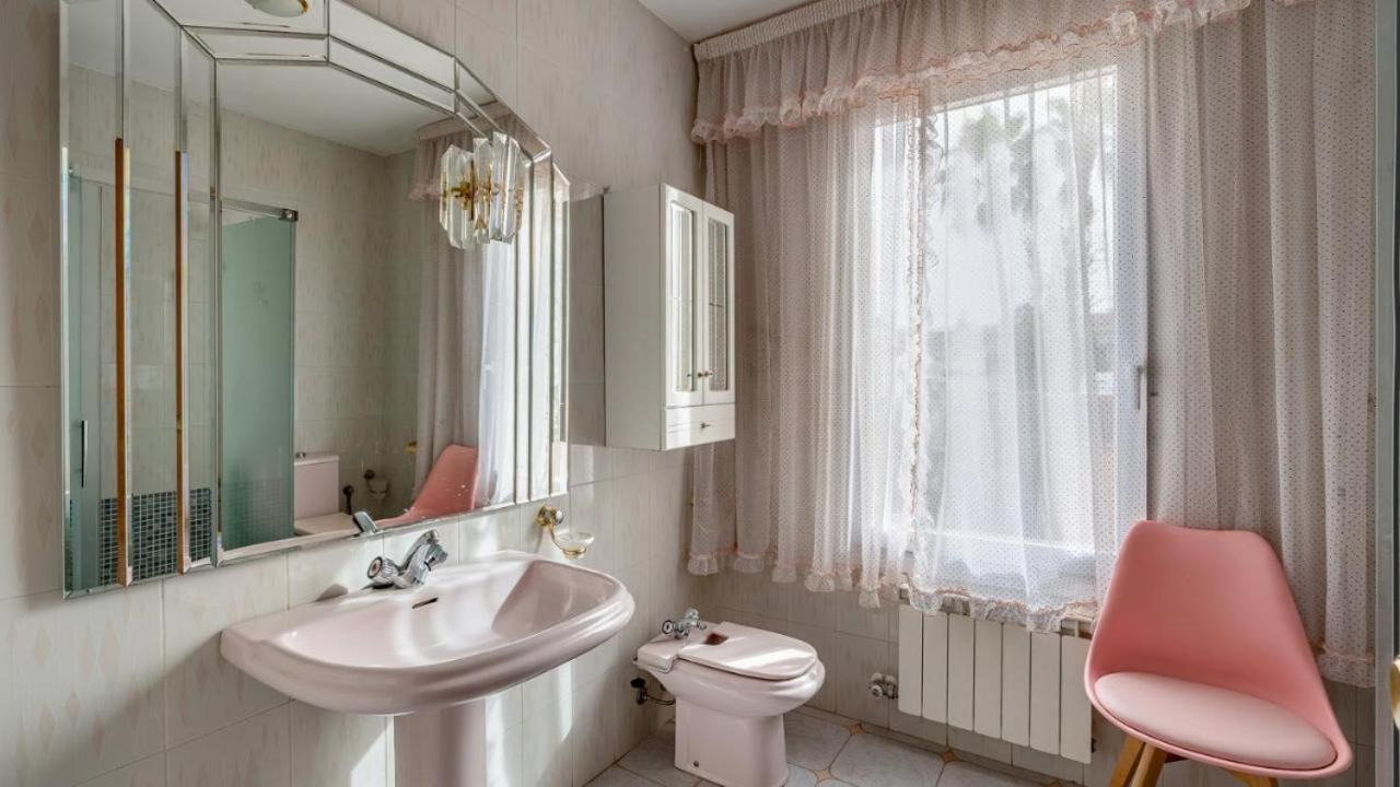 Villa De La Acacia Gojar 외부 사진