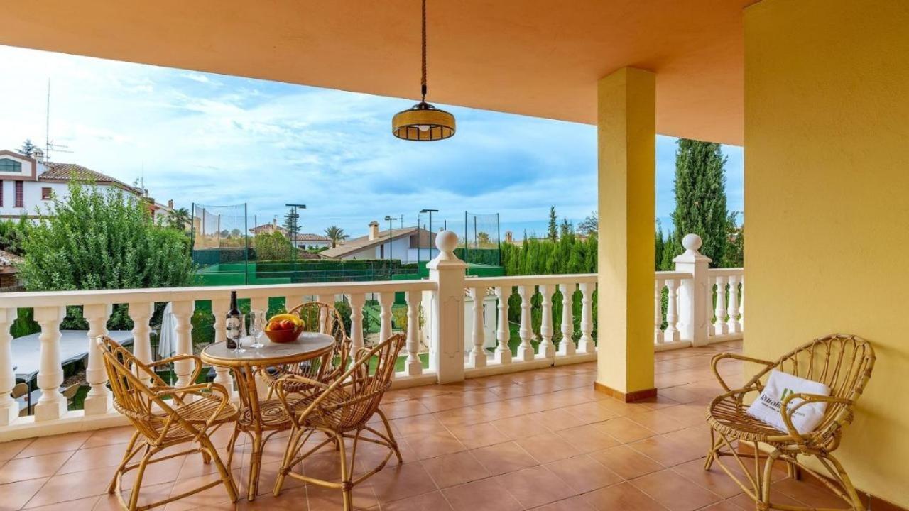 Villa De La Acacia Gojar 외부 사진