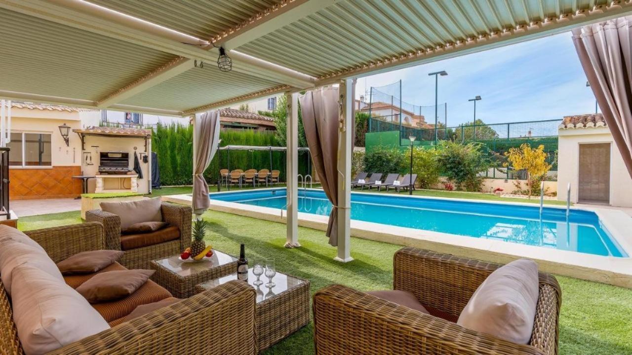 Villa De La Acacia Gojar 외부 사진